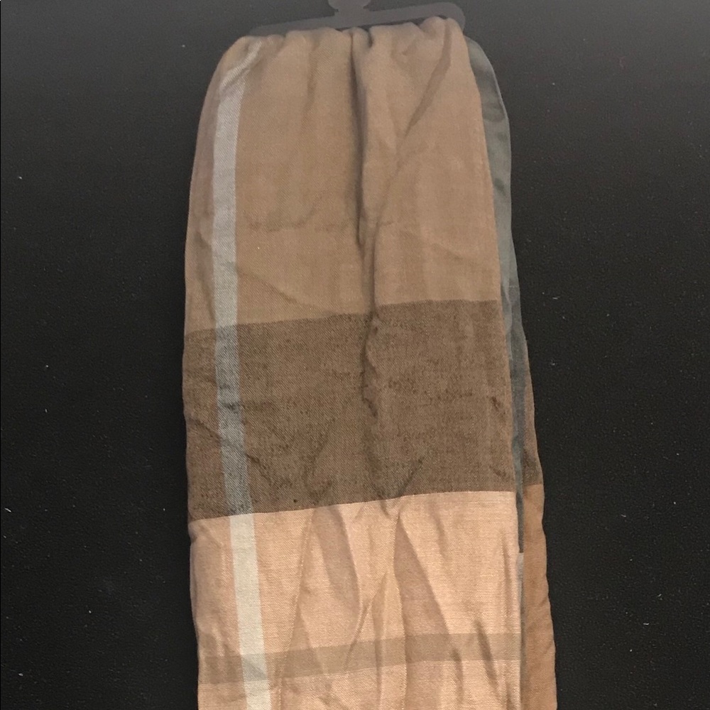 Neutral Scarf